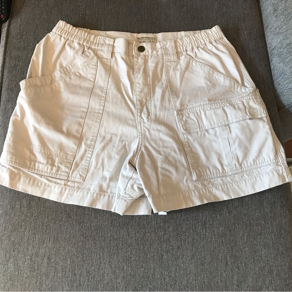 Royal Robbins Size 14 Cream 100% Cotton Vintage Cargo Shorts with Many Pockets